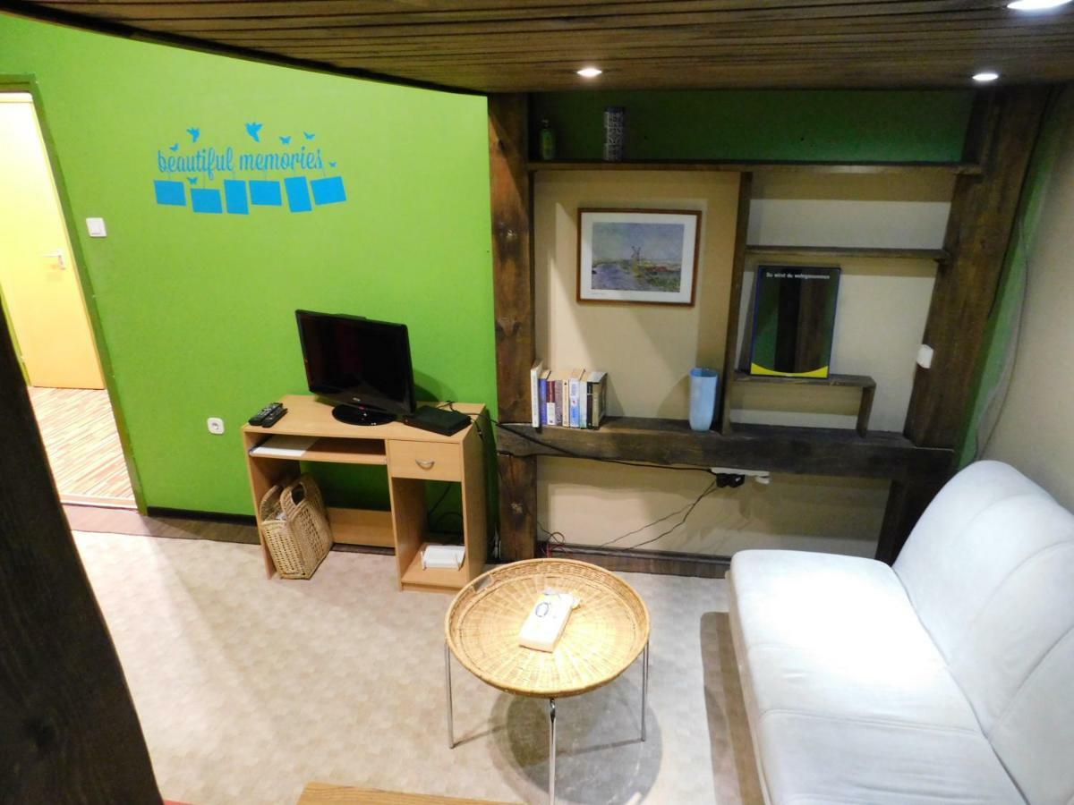 Apartmán Koermend Lakas Exteriér fotografie