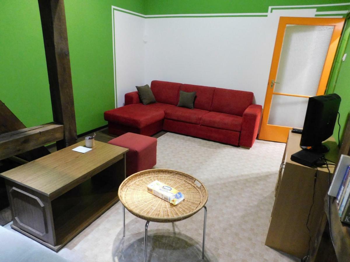 Apartmán Koermend Lakas Exteriér fotografie